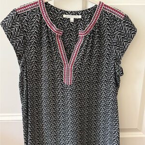 Daniel Rainn Black and White Women's Top